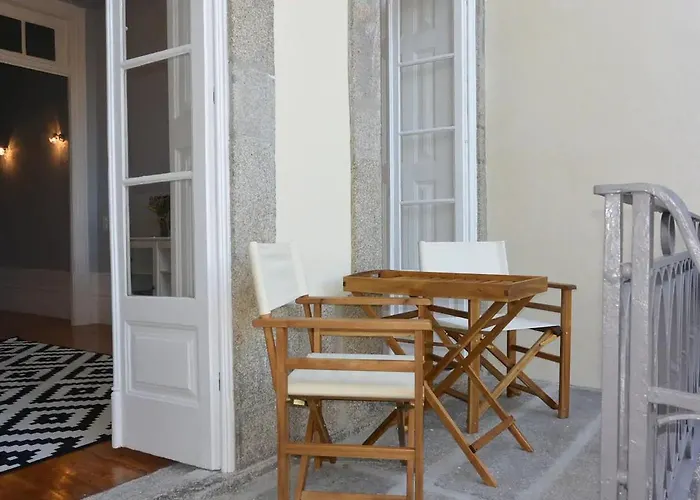 Bonjardim 466 - Historic Townhouse Vila